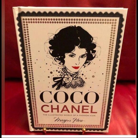 Coco Chanel The Illustrated World of a Fashion Icon Hardcover by Megan Hess NEW - Picture 1 of 5